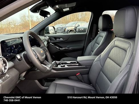 New 2026 Chevrolet Equinox LT w/ Convenience Package II image 9