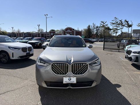 Used 2025 BMW X3 xDrive30i w/ Premium Package AWD/4WD image 5