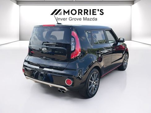 Used 2018 Kia Soul ! w/ Tech Package FWD image 5