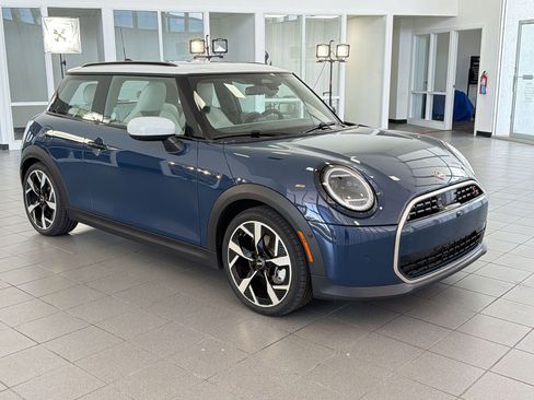 Used 2026 MINI Cooper S FWD image 7