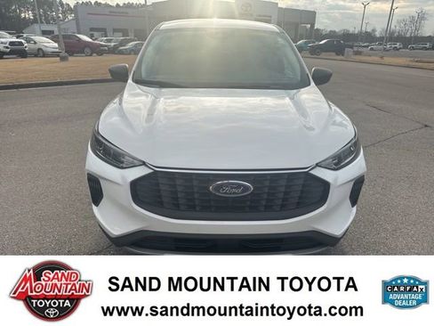 Used 2024 Ford Escape Active image 8
