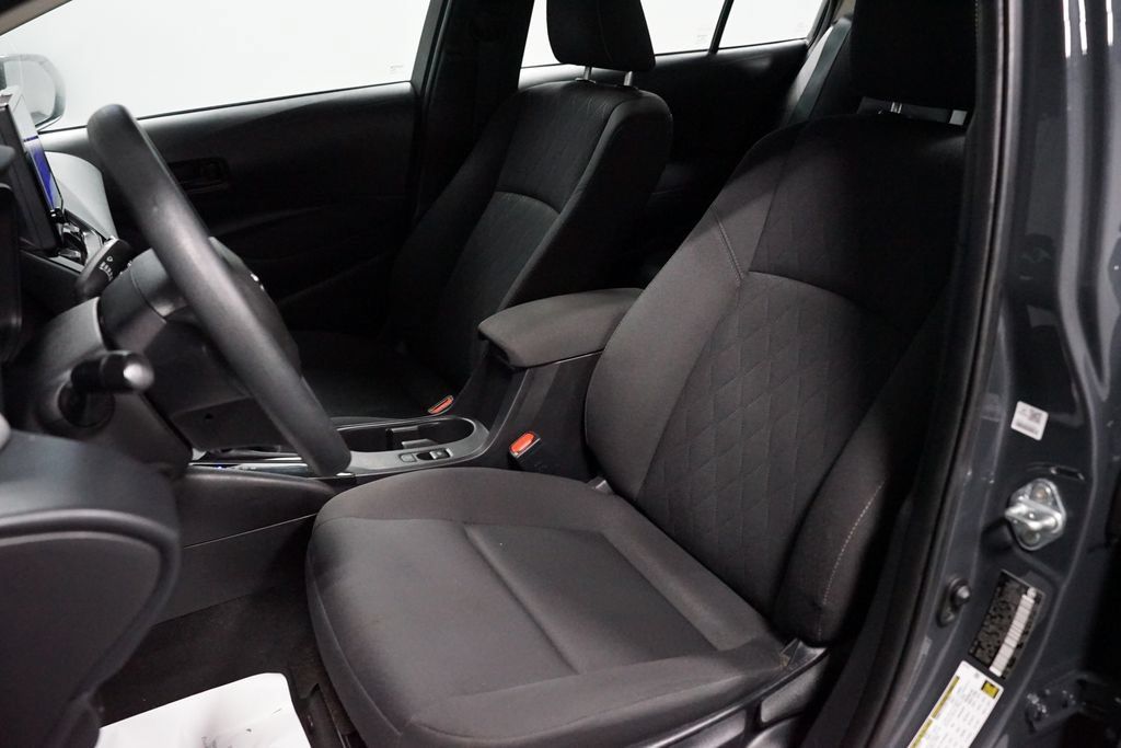 Certified 2025 Toyota Corolla LE FWD image 24