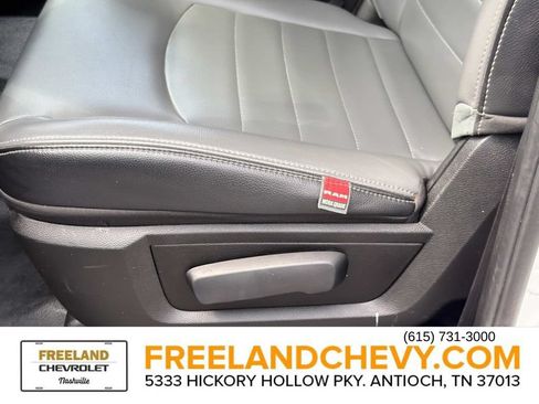 Used 2022 RAM 1500 Tradesman w/ Chrome Appearance Group RWD image 22