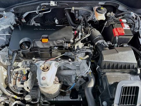 Certified 2023 Honda HR-V Sport image 28