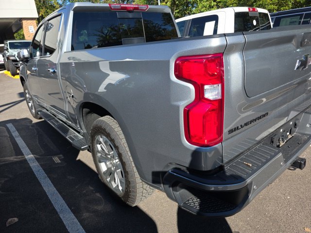 Used 2026 Chevrolet Silverado 1500 High Country w/ Technology Package AWD/4WD image 13