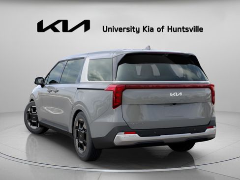 New 2026 Kia Carnival EX FWD image 5