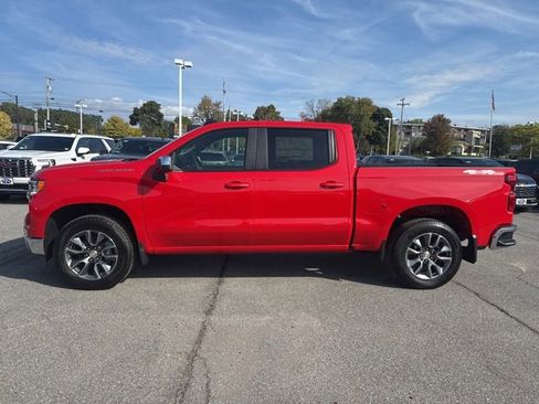 New 2026 Chevrolet Silverado 1500 LT image 3