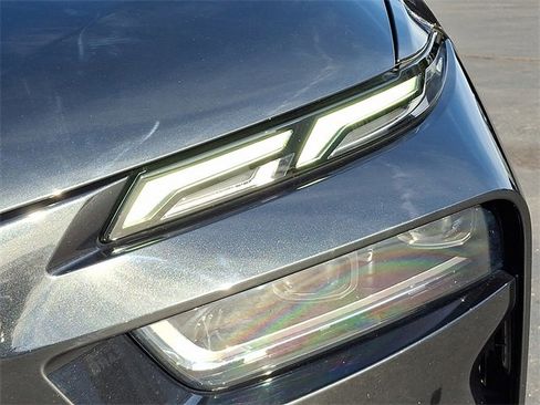 Used 2023 BMW X7 xDrive40i image 9