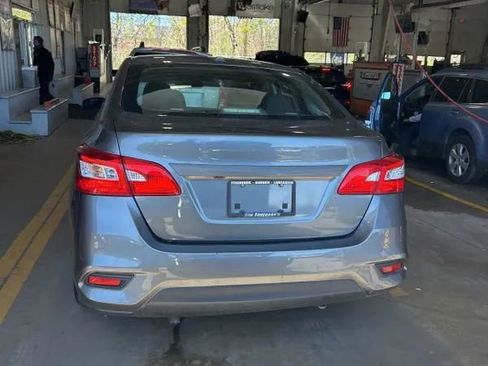 Used 2019 Nissan Sentra SL FWD image 4