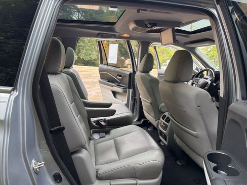 Used 2019 Honda Pilot Elite image 29