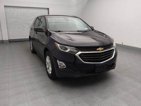 Used 2020 Chevrolet Equinox LT w/ Driver Convenience Package FWD image 14