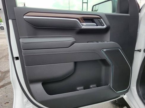 New 2026 Chevrolet Silverado 1500 RST w/ RST Select Package AWD/4WD image 6