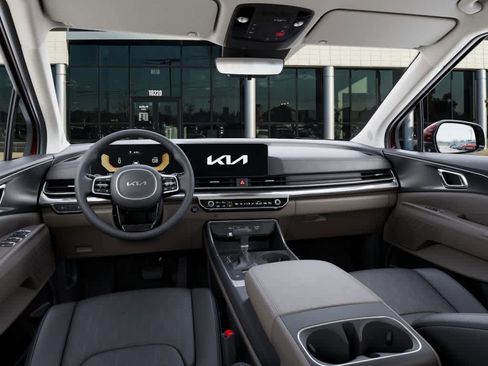 New 2026 Kia Carnival image 14