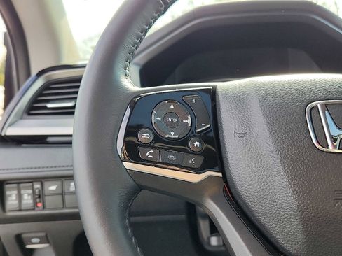 Used 2024 Honda Odyssey Touring image 20