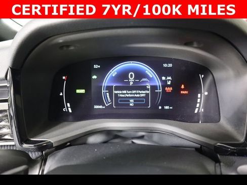 Used 2025 Toyota Camry SE FWD image 23