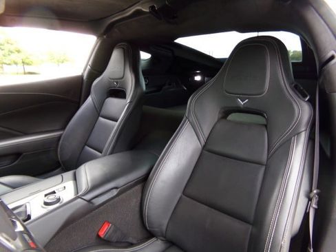 Used 2016 Chevrolet Corvette Z06 w/ 3LZ Preferred Equipment Group RWD image 23