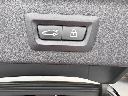 Used 2021 BMW X3 sDrive30i w/ Convenience Package image 16