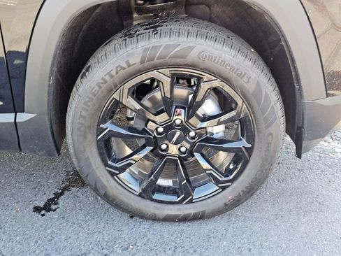 New 2026 GMC Terrain Elevation w/ Elevation Premium Package FWD image 9