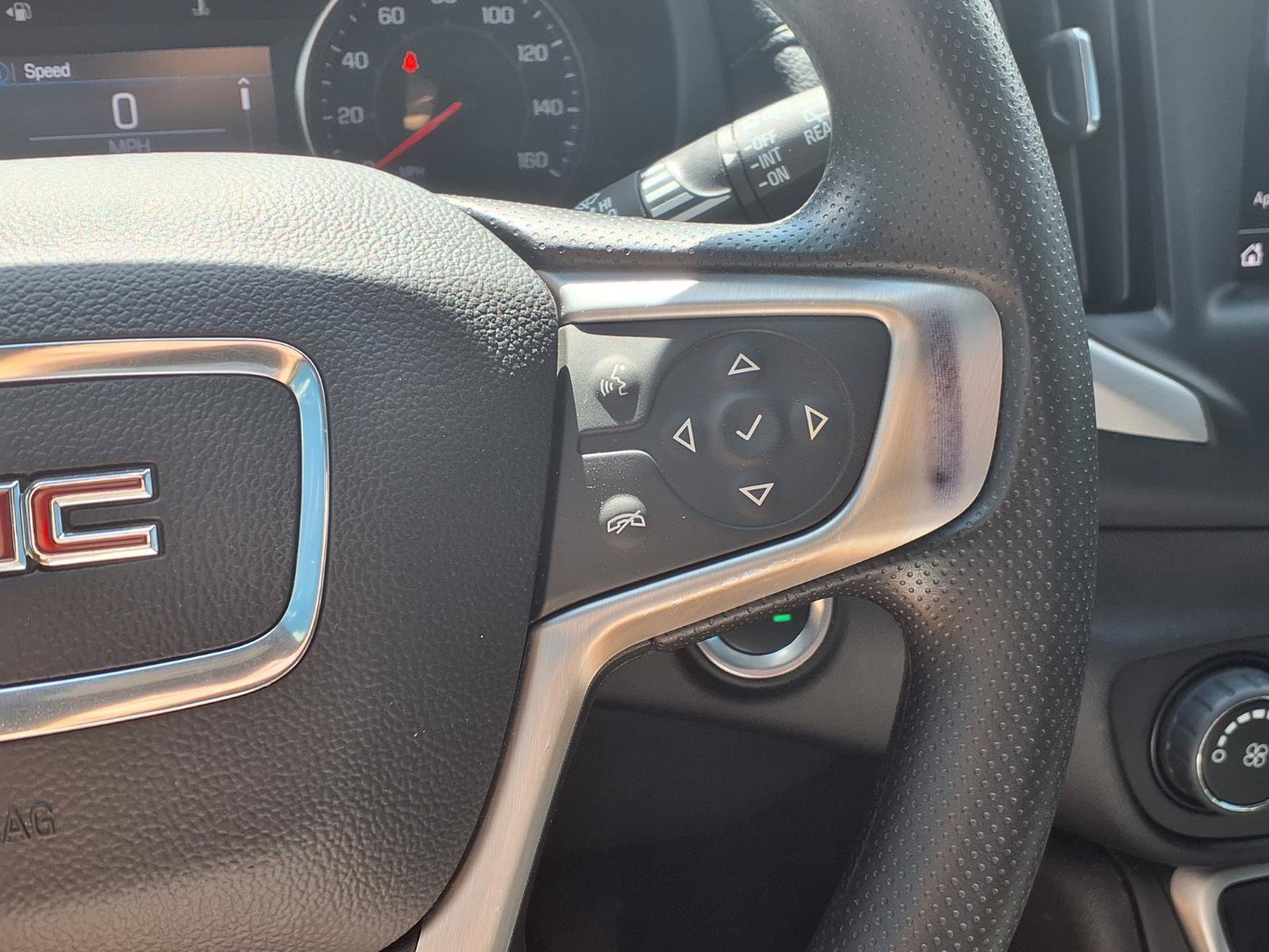 Used 2024 GMC Terrain SLE FWD image 19