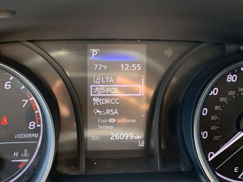 Used 2023 Toyota Camry SE image 20