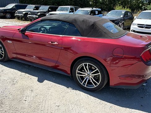 Used 2016 Ford Mustang GT Premium RWD image 11