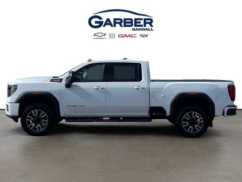 Certified 2020 GMC Sierra 2500 AT4 w/ AT4 Premium Package image 2