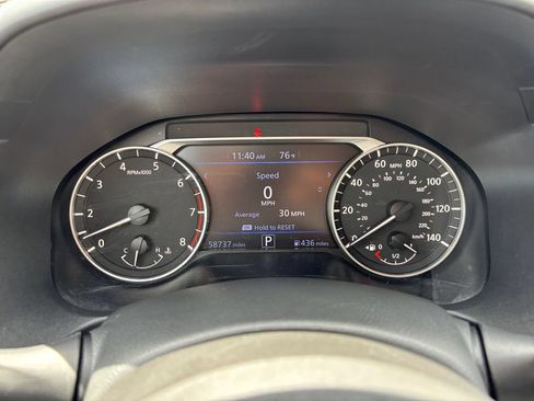 Used 2024 Nissan Altima 2.5 SR FWD image 29