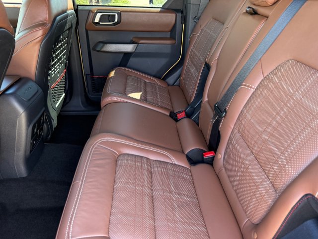 Used 2023 Ford Bronco Heritage Edition AWD/4WD image 26