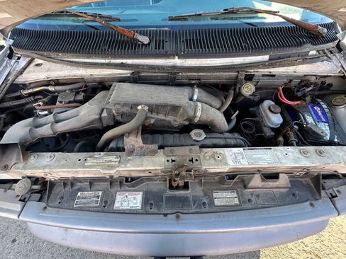 Used 1996 Ford E-350 and Econoline 350 RWD image 8
