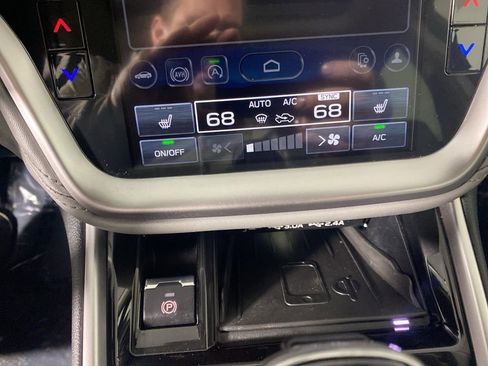 Used 2023 Subaru Outback Limited image 21