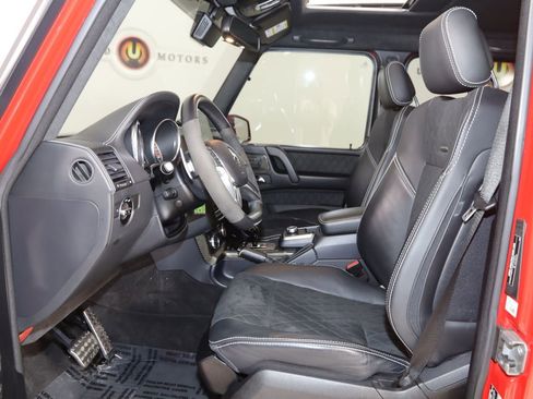 Used 2017 Mercedes-Benz G 550 Squared image 12