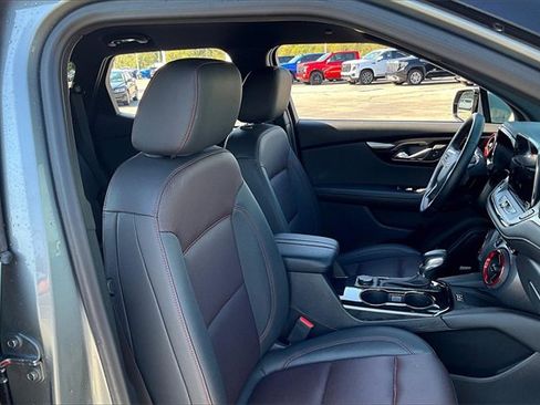 Used 2025 Chevrolet Blazer RS image 29