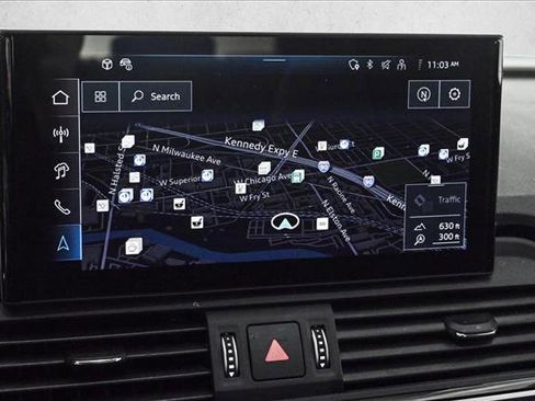 Certified 2024 Audi Q5 e Prestige image 13