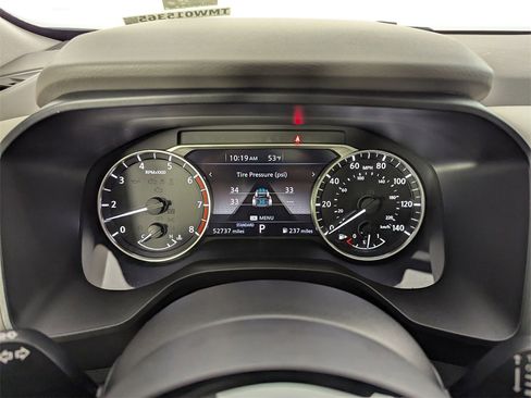 Used 2021 Nissan Rogue SL image 40