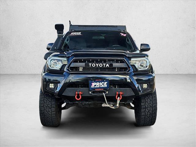 Used 2014 Toyota Tacoma 4x4 Double Cab w/ TRD Off-Road Package image 2