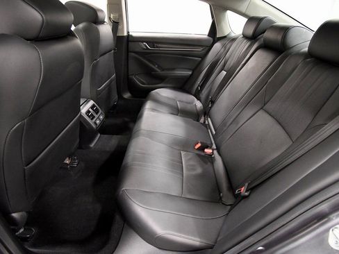 Certified 2021 Honda Accord EX-L image 18