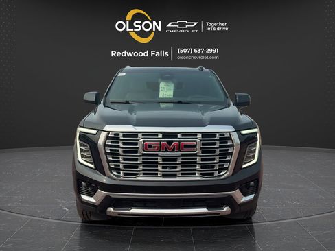 Used 2025 GMC Yukon Denali AWD/4WD image 8