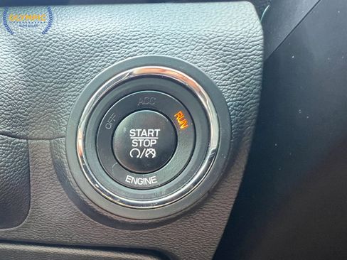 Used 2015 Maserati Ghibli image 28