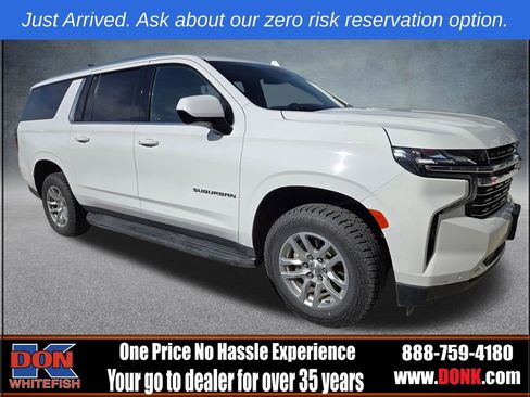 Used 2024 Chevrolet Suburban LT image 1