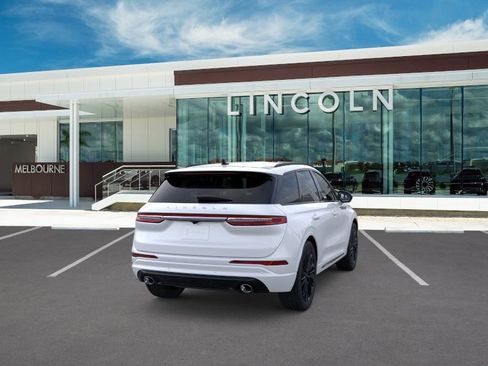 New 2026 Lincoln Corsair Reserve w/ Jet Appearance Package image 8