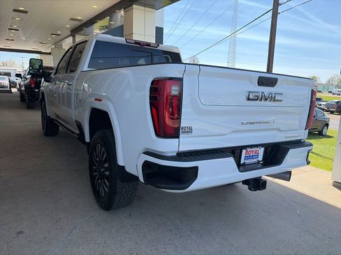 Used 2024 GMC Sierra 2500 Denali Ultimate AWD/4WD image 7