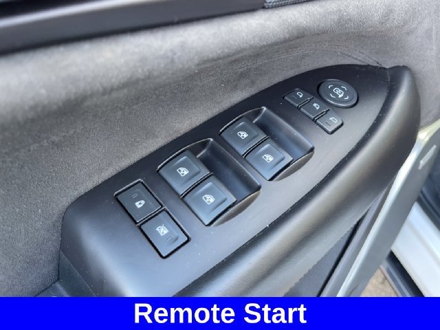 Used 2019 Cadillac Escalade Platinum AWD/4WD image 11