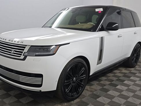 Used 2024 Land Rover Range Rover SV AWD/4WD image 1