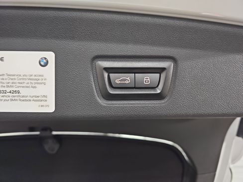 Used 2023 BMW i4 eDrive35 w/ Premium Package image 14