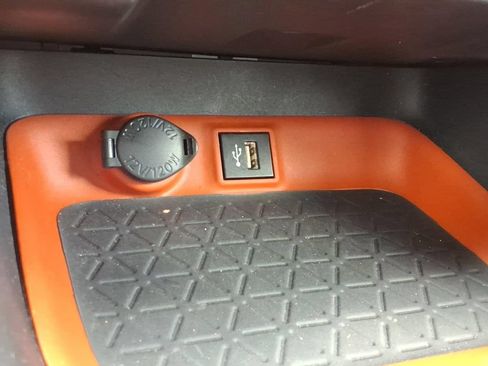 Used 2024 Toyota RAV4 Adventure AWD/4WD image 8