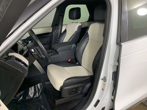 Used 2023 Land Rover Discovery S R-Dynamic AWD/4WD image 28