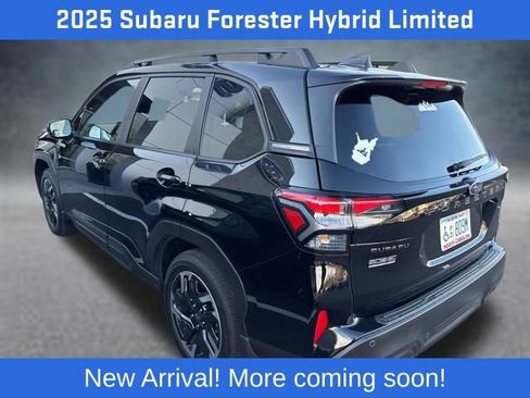 Used 2025 Subaru Forester Limited image 3