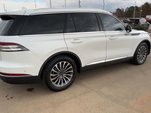 Used 2021 Lincoln Aviator Reserve w/ Equipment Group 201A image 9