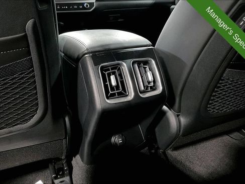 Used 2025 Kia Sorento S w/ Panoramic Sunroof Package FWD image 31