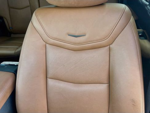 Used 2025 Cadillac XT5 Premium Luxury w/ Technology Package FWD image 35